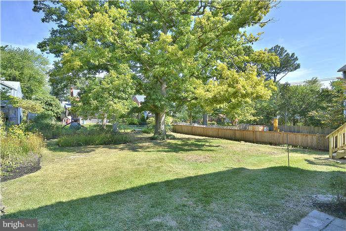 2703 Harmon Road Silver Spring, MD 20902 - Photo 5 of 23 View of large rear yard