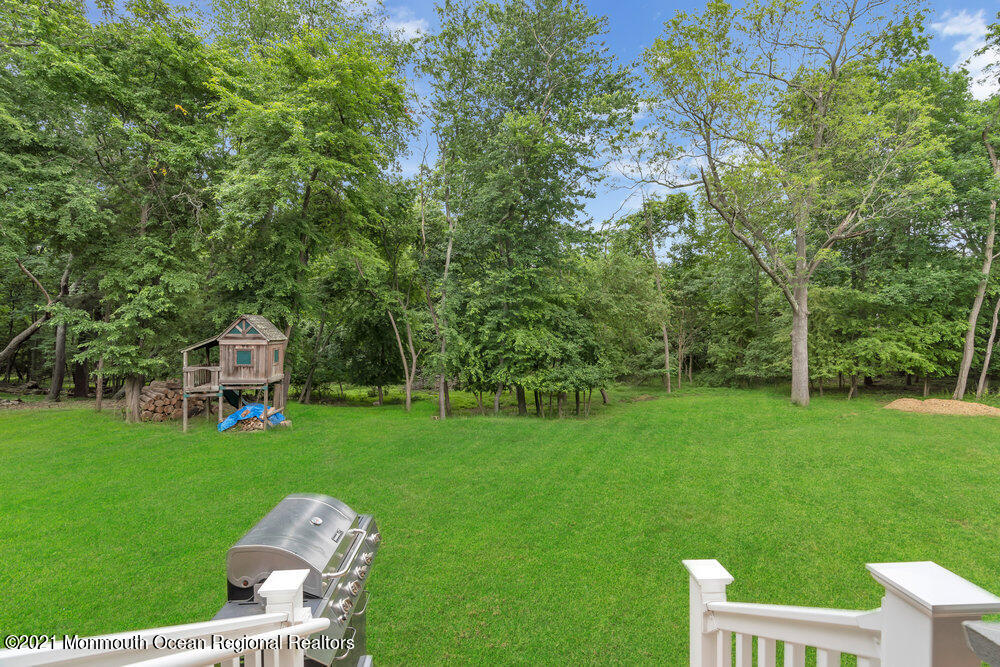 103 Merrick Road Farmingdale, NJ 07727 - Photo 22 of 30 103 Merrick Rd Farmingdale NJ