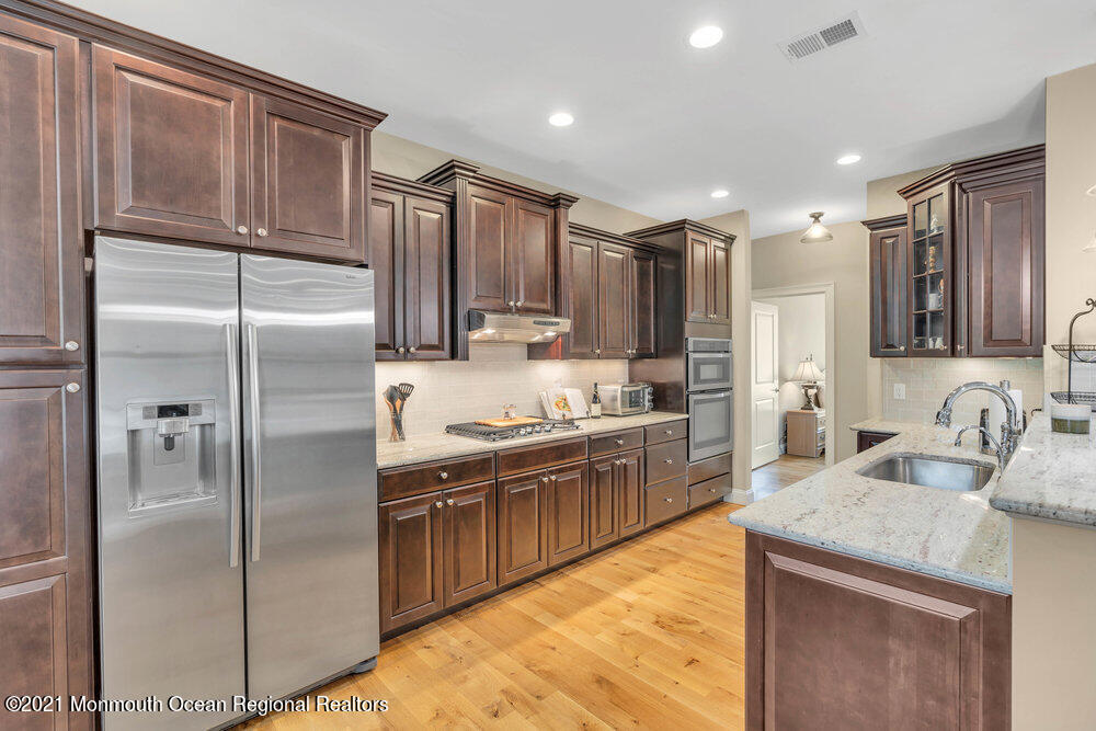 103 Merrick Road Farmingdale, NJ 07727 - Photo 8 of 30 103 Merrick Rd Farmingdale NJ