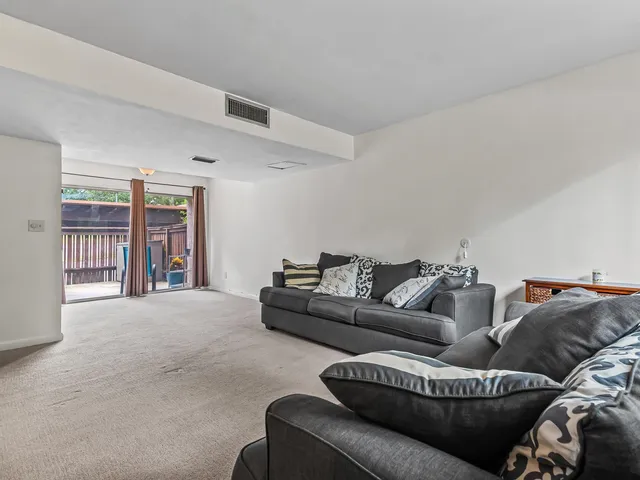 $112,500 | 316 Westwood Drive, Unit 316, Tallahassee, FL 32304