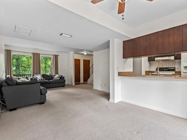 $112,500 | 316 Westwood Drive, Unit 316, Tallahassee, FL 32304