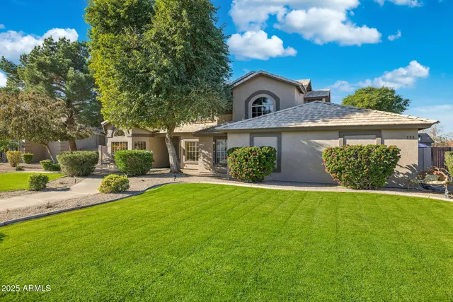 $945,000 | 780 North Bristol Lane, Gilbert, AZ 85234