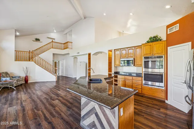 $945,000 | 780 North Bristol Lane, Gilbert, AZ 85234