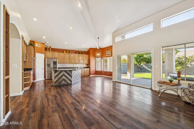 $945,000 | 780 North Bristol Lane, Gilbert, AZ 85234