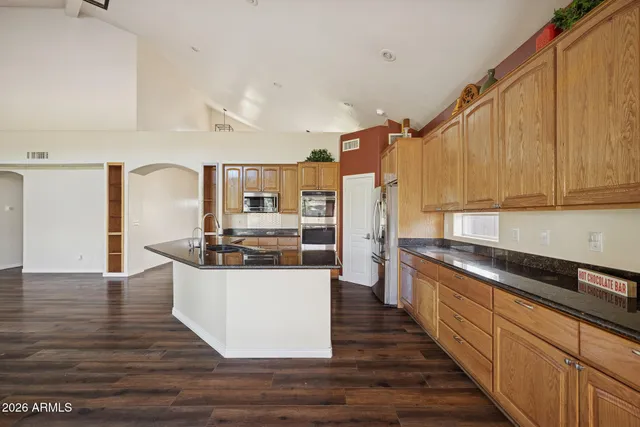 $945,000 | 780 North Bristol Lane, Gilbert, AZ 85234