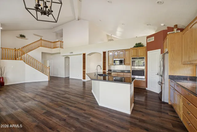 $945,000 | 780 North Bristol Lane, Gilbert, AZ 85234