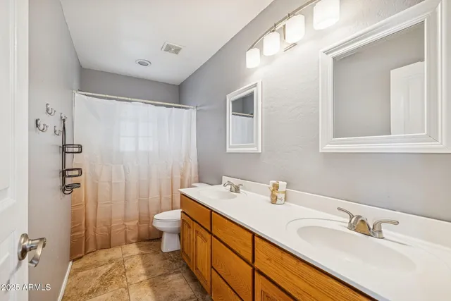 $945,000 | 780 North Bristol Lane, Gilbert, AZ 85234