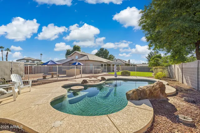 $945,000 | 780 North Bristol Lane, Gilbert, AZ 85234