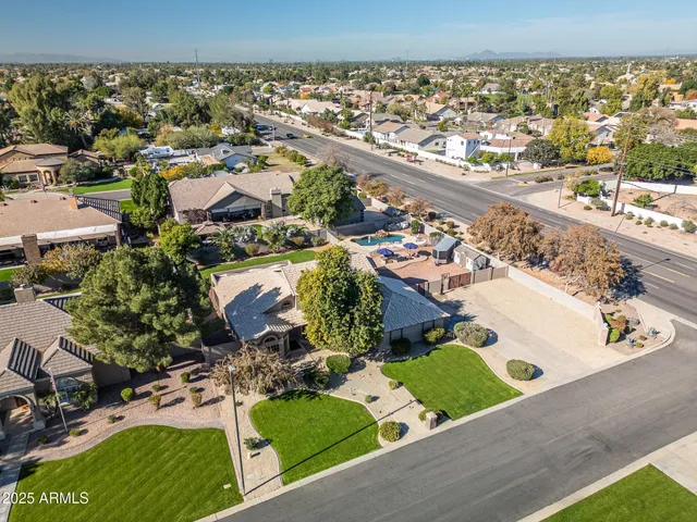 $945,000 | 780 North Bristol Lane, Gilbert, AZ 85234