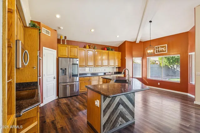 $945,000 | 780 North Bristol Lane, Gilbert, AZ 85234