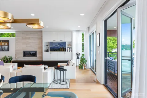 $4,995,000 | 7734 Seward Park Avenue South, Seattle, WA 98118