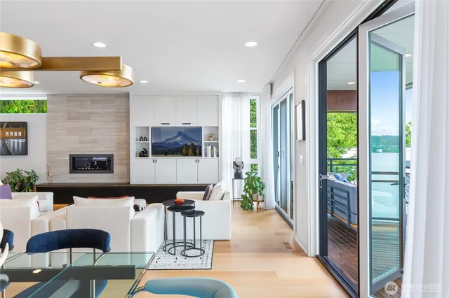 $4,995,000 | 7734 Seward Park Avenue South, Seattle, WA 98118