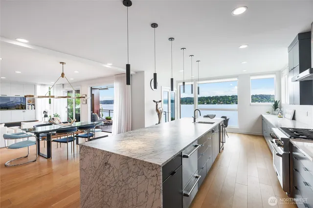 $4,995,000 | 7734 Seward Park Avenue South, Seattle, WA 98118