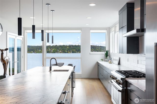 $4,995,000 | 7734 Seward Park Avenue South, Seattle, WA 98118