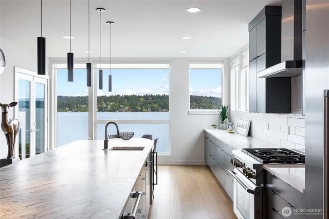 $4,995,000 | 7734 Seward Park Avenue South, Seattle, WA 98118