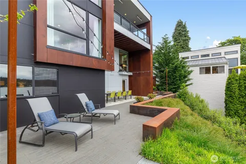 $4,995,000 | 7734 Seward Park Avenue South, Seattle, WA 98118