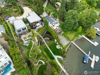 $4,995,000 | 7734 Seward Park Avenue South, Seattle, WA 98118