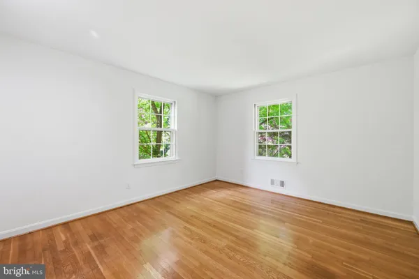 $1,100,000 | 4313 Westbrook Lane, Kensington, MD 20895
