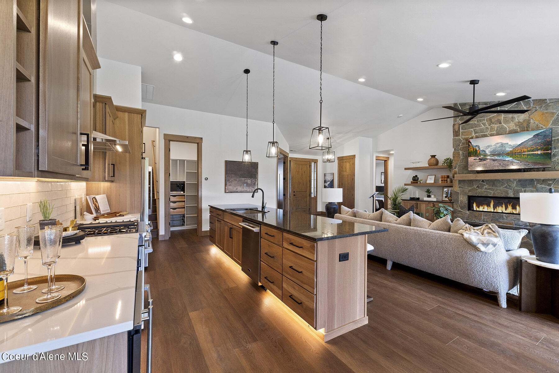201 Osprey Lane Sandpoint, ID 83864 - Photo 16 of 58 157-Whiskey-Jack-Cir-4678