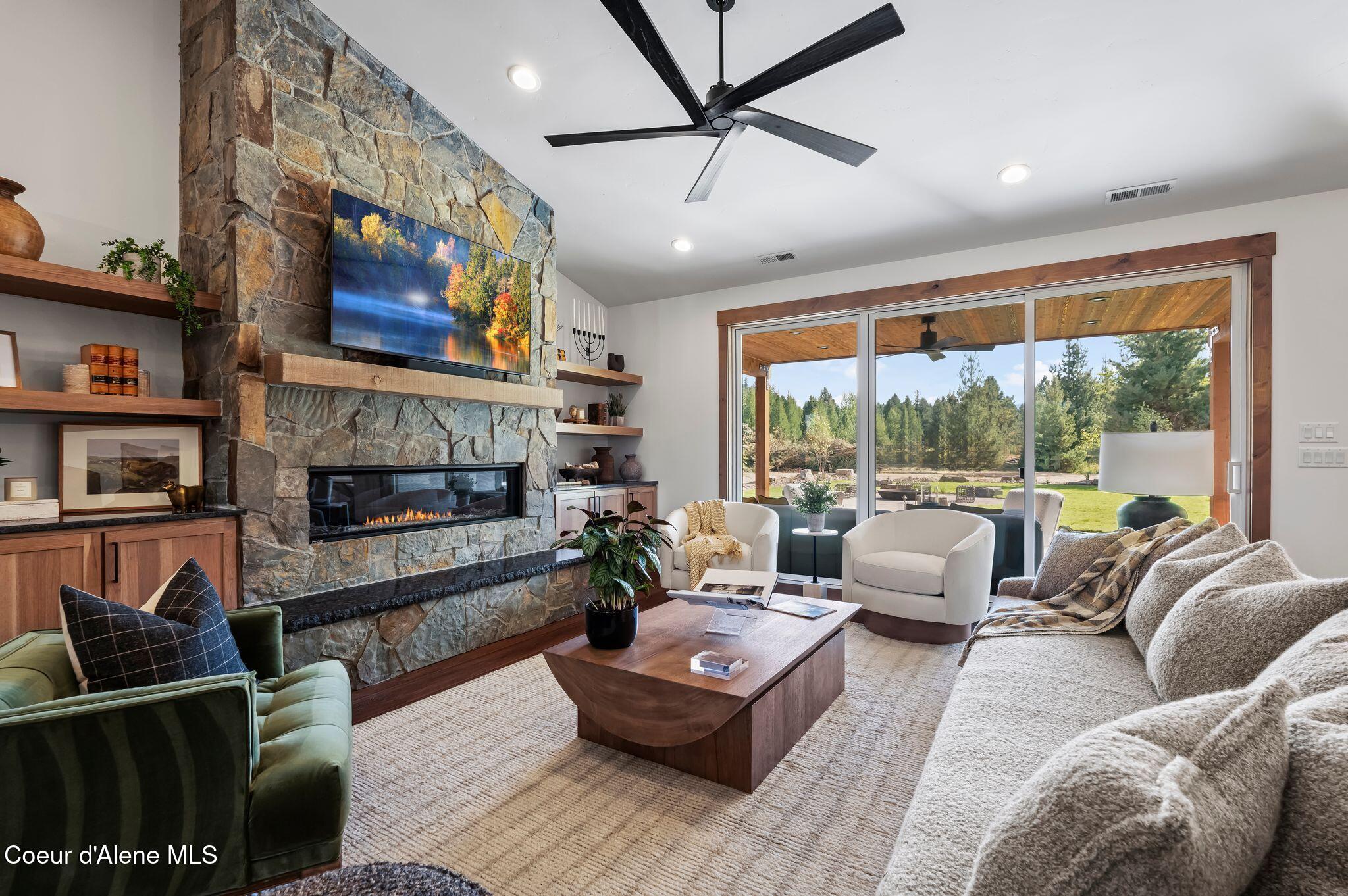 201 Osprey Lane Sandpoint, ID 83864 - Photo 5 of 58 7_A7407037