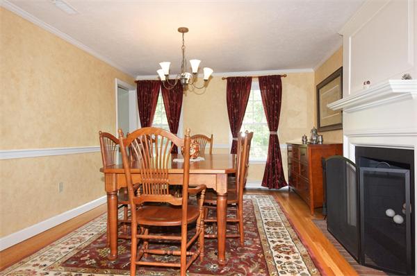 39 Flagg Road Southborough, MA 01772 - Photo 7 of 19 Gallery Image 7