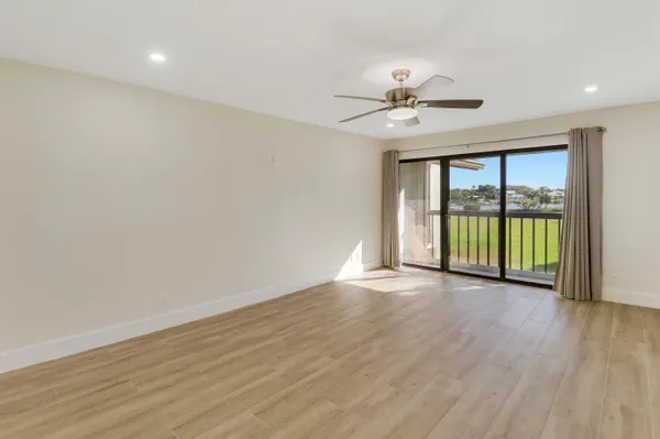 $824,999 | 10459 Southeast Terrapin Place, Unit 202, Jupiter, FL 33469