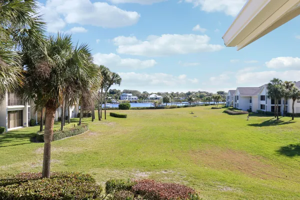 $824,999 | 10459 Southeast Terrapin Place, Unit 202, Jupiter, FL 33469