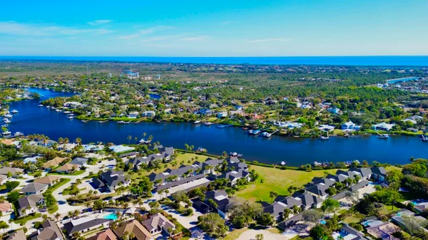 $824,999 | 10459 Southeast Terrapin Place, Unit 202, Jupiter, FL 33469