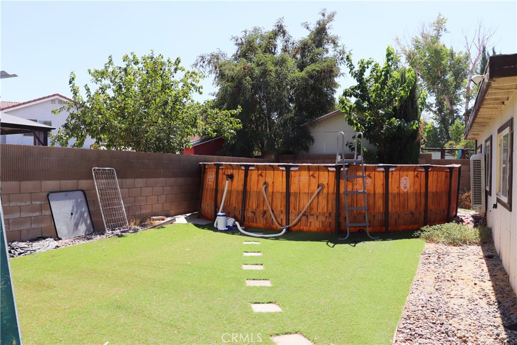 43964 Fallon Drive Lancaster, CA 93535 - Photo 17 of 19