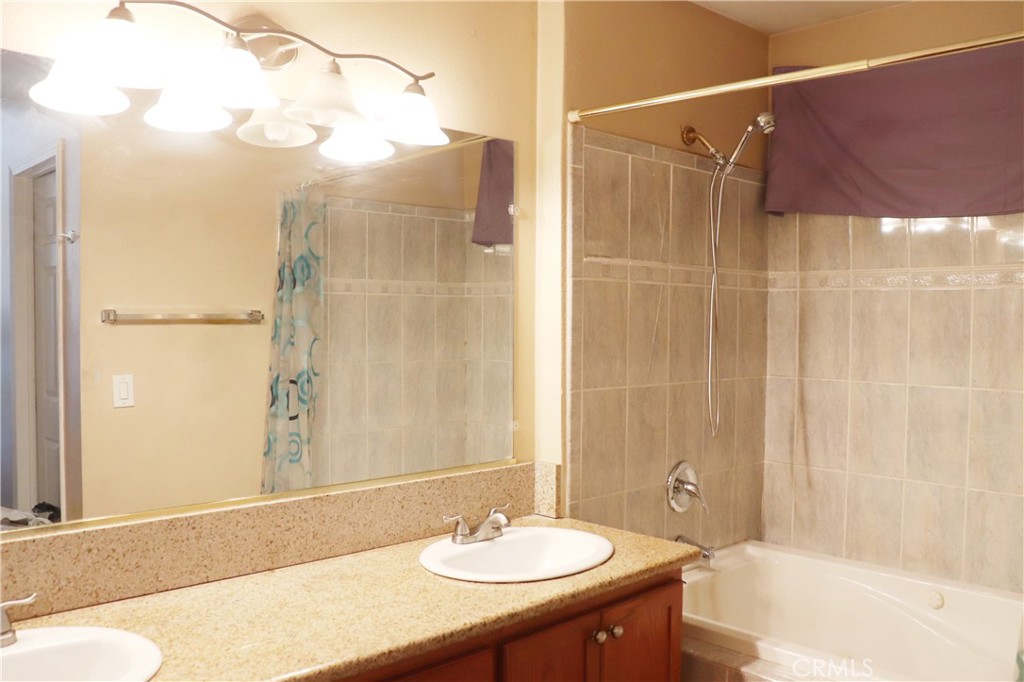 43964 Fallon Drive Lancaster, CA 93535 - Photo 10 of 19