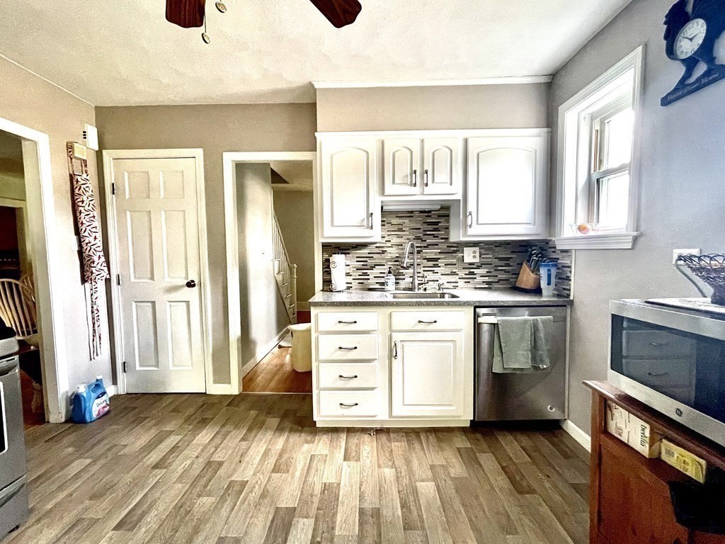 15 Ralph Street Agawam, MA 01030 - Photo 5 of 35 Gallery Image 5