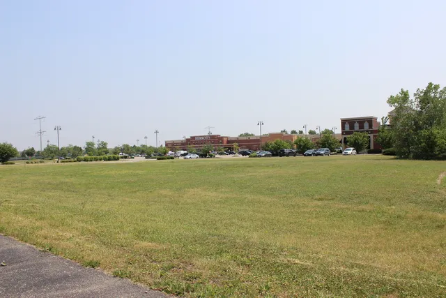 $549,900 | 500 East Laraway Road, New Lenox, IL 60451