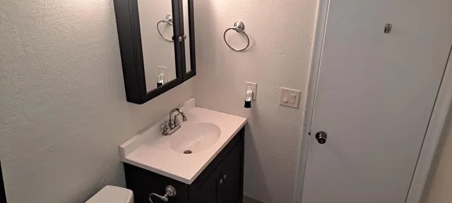 $175,000 | 400 Northeast 20th Street, Unit D307, Boca Raton, FL 33431