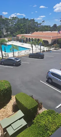 $175,000 | 400 Northeast 20th Street, Unit D307, Boca Raton, FL 33431