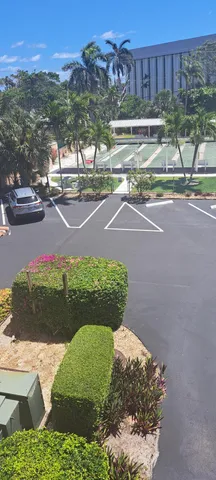 $175,000 | 400 Northeast 20th Street, Unit D307, Boca Raton, FL 33431