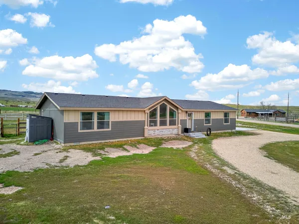 $584,900 | 728 Chase Lane, Melba, ID 83641