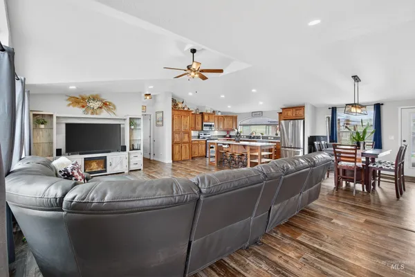 $584,900 | 728 Chase Lane, Melba, ID 83641