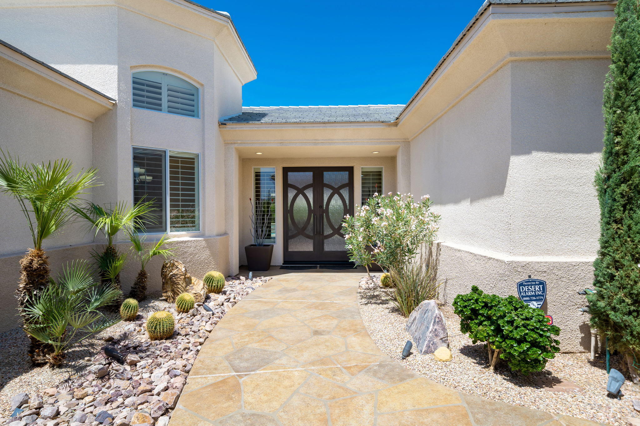 5 Lyon Road Rancho Mirage, CA 92270 - Photo 10 of 50 a view of a entryway door front of house