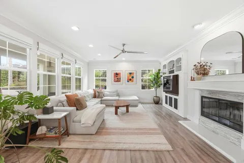 $3,750,000 | 3579 Calle Palmito, Carlsbad, CA 92009
