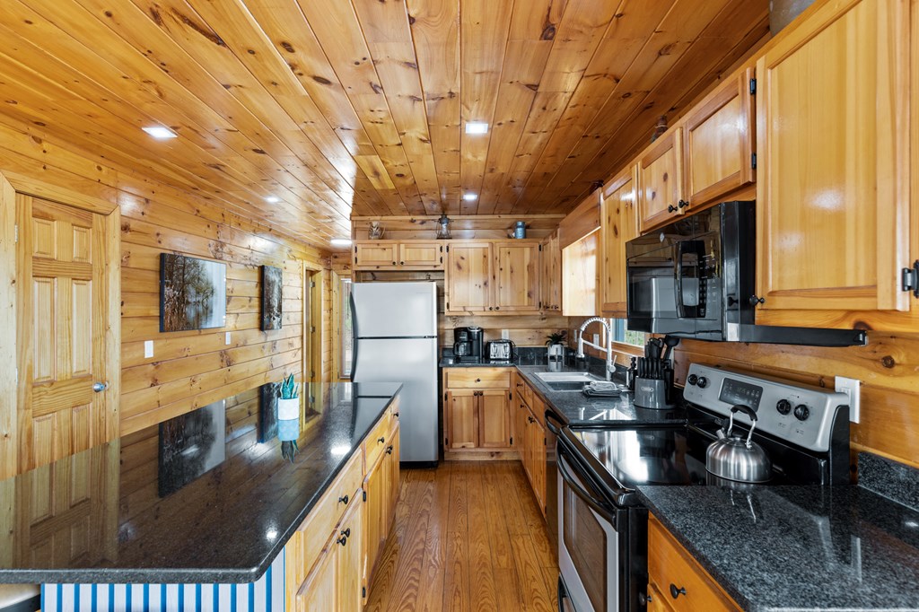 48 Timber Ridge Road Blue Ridge, GA 30513 - Photo 16 of 82