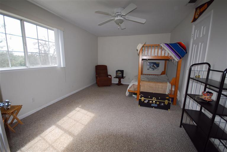 45834 Old Corral Road Coarsegold, CA 93614 - Photo 17 of 40 Gallery Image 17