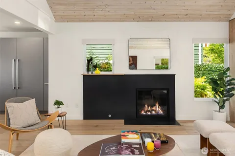 $2,495,000 | 2015 42nd Avenue East, Seattle, WA 98112