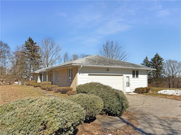 $205,000 | 10 Simmons Road, Perry, NY 14530