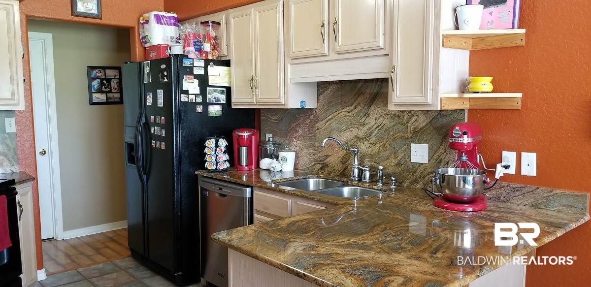 33903 Lee Road Robertsdale, AL 36567 - Photo 7 of 20