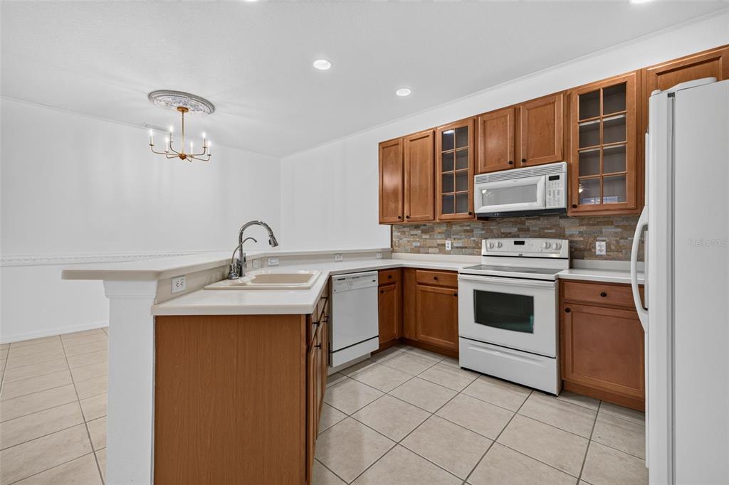 125 Shell Falls Drive Apollo Beach, FL 33572 - Photo 11 of 42 Gallery Image 11