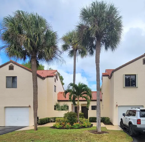 $224,900 | 23 Vía De Casas Sur, Unit 103, Boynton Beach, FL 33426