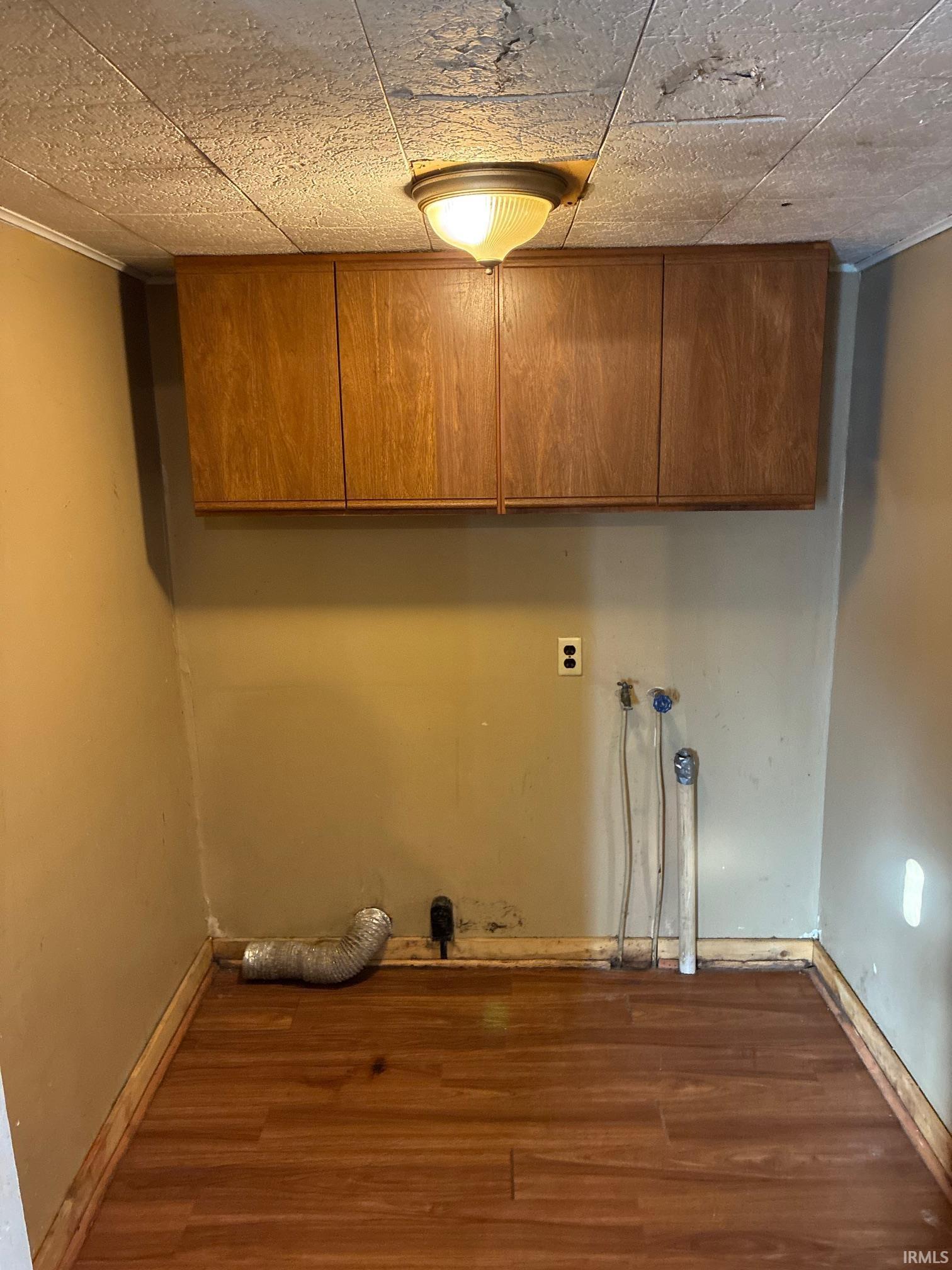 403 West 3rd Street Bicknell, IN 47512 - Photo 11 of 23