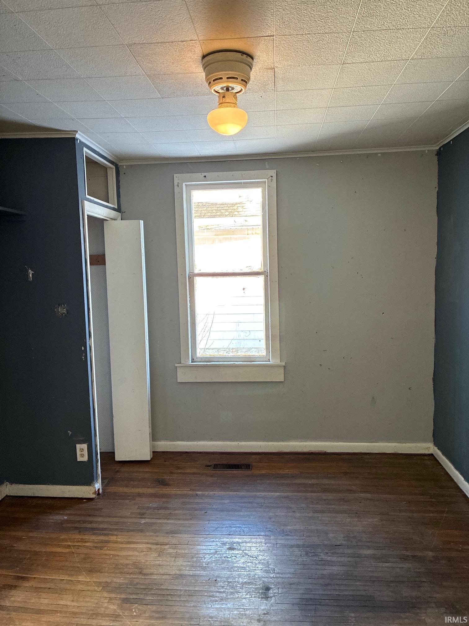 403 West 3rd Street Bicknell, IN 47512 - Photo 17 of 23