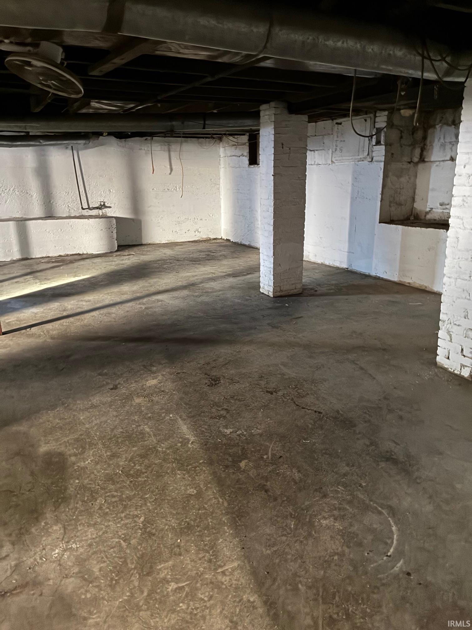 403 West 3rd Street Bicknell, IN 47512 - Photo 20 of 23