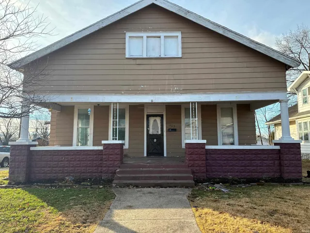 $89,900 | 403 West 3rd Street, Bicknell, IN 47512